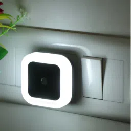 Plug in Senser Light 0.5W Automatic Sensor Smart LED Night Lamp (Warm White) Night Lamp-16