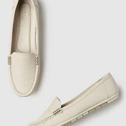 Marc Loire Women Striped Lightweight Loafers-79