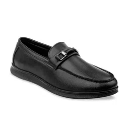 Bacca bucci Men Black Textured Slip-on Loafers-picture-3