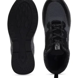 Paragon Men Mesh Running Shoes image 3