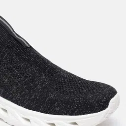 Xtep Men Memory Foam Textile Non-Marking Walking Shoes image 4