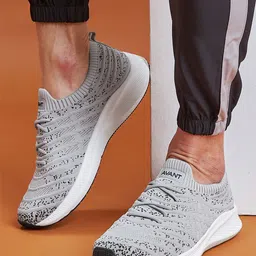 AVANT Men Lightweight Mesh Running Shoes image 2