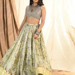 Aaryaa By Kashveen Kohli Embellished Ready to Wear Lehenga & Blouse With Dupatta-16