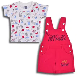 Wish Karo Boys Conversational Printed T-shirt With Dungarees-image-8