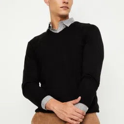 Men Self Design V Neck Black Sweater-image-1