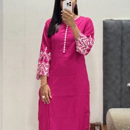 Women Cotton Blend Kurta Pyjama Set-image-74