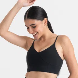 Hunnit Solid Medium Coverage Bra image 2