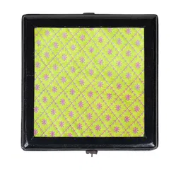Contrast Living Green Floral Painted Wooden Decorative Jewellery Box-34