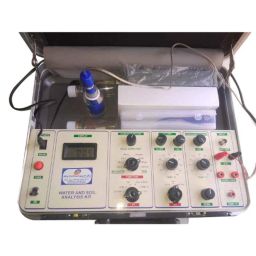 Sky Technology STI-440P6 6 Parameters Digital Water &a; Soil Analysis Kit image 2
