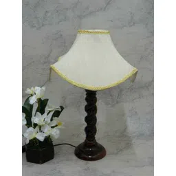 Tucasa Elegant Wooden Table Lamp with Off White Designer Shade, LG-806-5