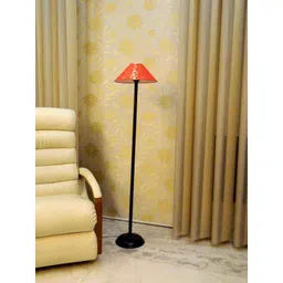 Tucasa Black Metal Floor Lamp with Red Circle Pyramid Shade, LG-922-picture-9