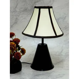Tucasa Black Metal Table Lamp with Stripe Shade, LG-754-image-48