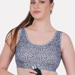 Reveira Abstract Printed Medium Coverage Workout Bra image 5
