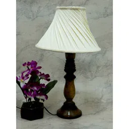 Tucasa Classic Wooden Table Lamp with Pleated Off White Shade, LG-779-image-45
