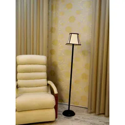 Tucasa Black Metal Floor Lamp with Stripe Square Shade, LG-904-1