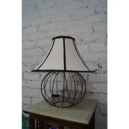 Tucasa Stylish Metal Wire Table Lamp with Off White Polycotton Shade, TB-03-15
