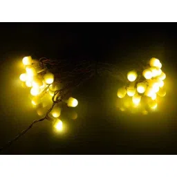 Tucasa Yellow Cap Bulb String Light, DW-281 image 2