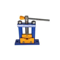B K Jagan &a; Co 50 mm Alloy Steel Pipe Vice-picture-38