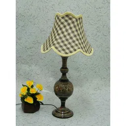Tucasa Classic Brass Carving Table Lamp with Check Jute Shade , LG-974-image-69