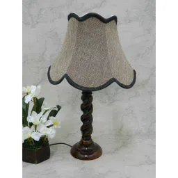 Tucasa Elegant Wooden Table Lamp with Brown Jute Shade, LG-805-1
