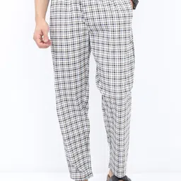HIGHLANDER Men Checked Lounge Pants-image-24