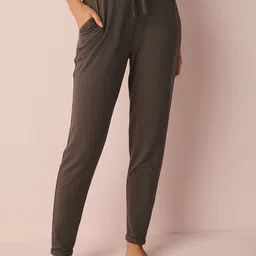 La Vie en Rose Women Mid-Rise Slim Lounge Pants-image-57