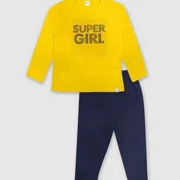 Moms Love Girls Typography Printed Pure Cotton Nightsuit-image-4