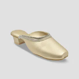 SHRIVAS BY ARCHITA MEHTA Embellished Block Heels Mules image 5