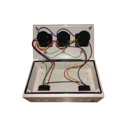 Selvo 40A Three Phase Neutral Phase selector Enclosure with 1 Pole 3 Ways Rotary Switch Fitted &a; Duly Wired, GSELSPN11075 image 2