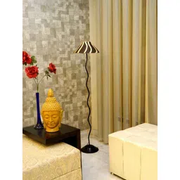 Tucasa Floor Lamp with Printed Shade, LG-606, Weight: 1100 g-image-6