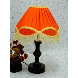 Tucasa Fabulous Wooden Table Lamp with Orange Lacy Shade, LG-1037-31
