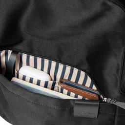 DailyObjects Oversized Structured Handheld Bag with Fringed image 4