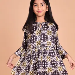misbis Floral Print Tie-Up Neck Three-Quarter Bell Sleeves Fringed Top-image-19