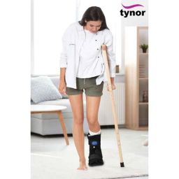 Tynor D52DCZ Steel &a; Nylon Black Short Air Walker Boot, Size: XL image 5