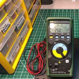 Rishabh Insu 10 Insulation Tester image 4