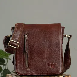 Teakwood Leathers Men Textured Messenger Bag-image-26