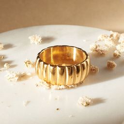 SALTY Radiant Ruler Finger Ring-image-6