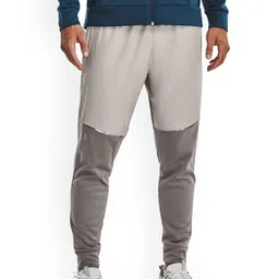 UNDER ARMOUR Men UA Armour FleeceStorm Mid-Rise Relaxed-Fit Joggers-image-87