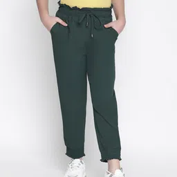 Oxolloxo Girls Green Solid Relaxed Straight Leg Joggers-image-46