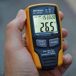 Metravi DL-TH01 Temperature &a; Humidity Data Logger image 3