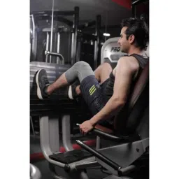Tynor Comfortable Knee Cap with Patellar Ring, Size: M image 5