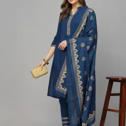 Women Viscose Rayon Kurta Pant Dupatta Set-image-14