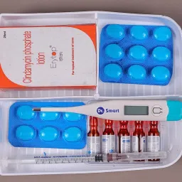 mking 1 First aid Box, Multi Purpose Box, Multi Utility Storage with Handle Pill Box image 3