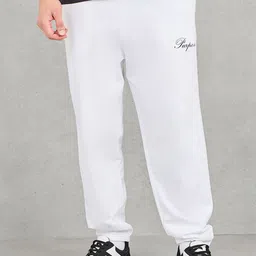 Styli Men Minimal Pocket Print Oversized Joggers-picture-50