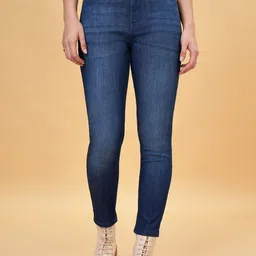 SF JEANS by Pantaloons Women Slim Fit High-Rise Clean Look Light Fade Cropped Jeans-image-82