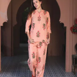 MAYSIXTY Floral Printed Mandarin Collar Night Suit-picture-40