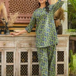 SANSKRUTIHOMES Green & Blue Ethnic Motifs Printed Pure Cotton Night Suit-image-0