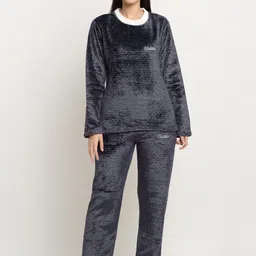 KLOTTHE Round Neck Wool Night Suit-image-47