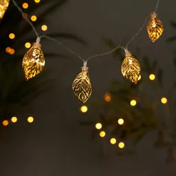 Home Centre Serena Slice 7-Pieces Metallic 3D Leaf LED String Lights-image-9