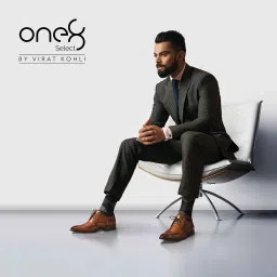 one8 Men Color Block Low Cut image 2